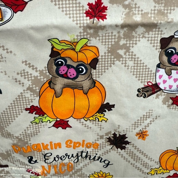 NWT Thanksgiving Scrub Top M  Pugs Pumpkin Spice Scrubs Cherokee Dogs Autumn - Picture 4 of 6
